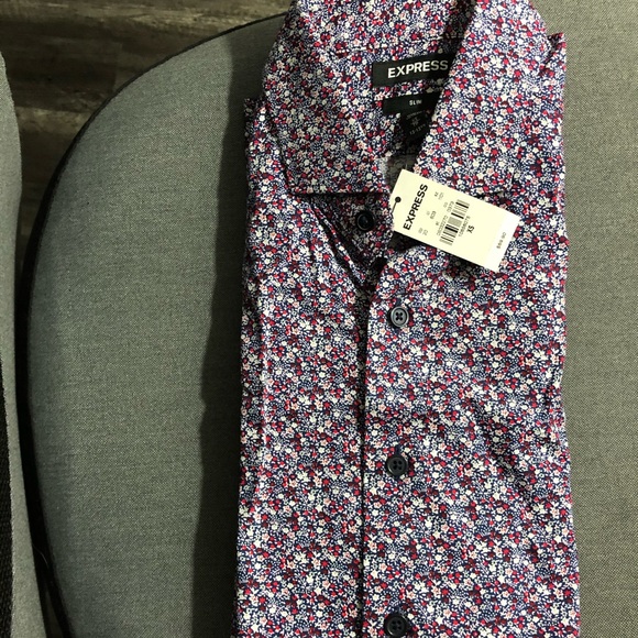 Express shirt - Picture 3 of 4